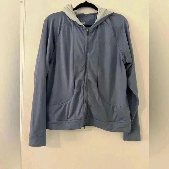 Reebok lightwe jacket size XL (H107) - Picture 1 of 7